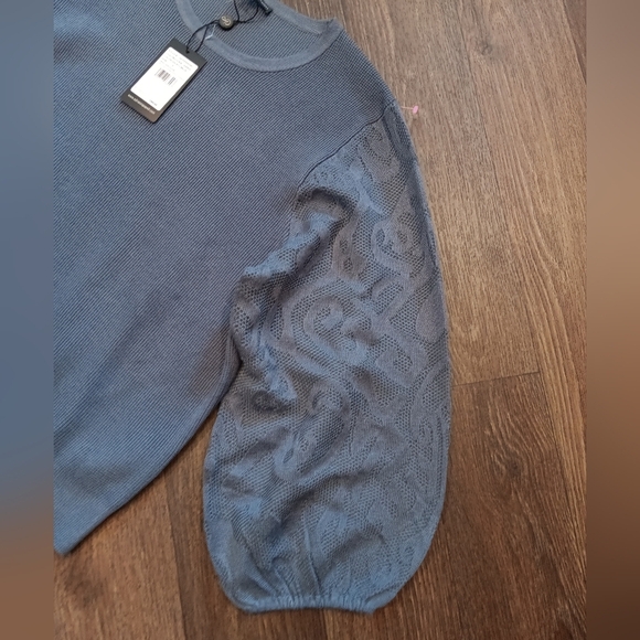 Adrianna Papell Blue Textured Sweater with Balloon Sleeves - Picture 2 of 6